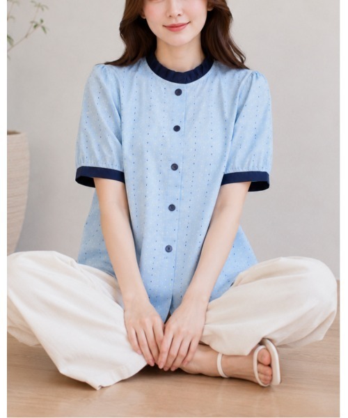 FAZVY（ファズビー）の「フリルネックドットブラウス（シャツ/ブラウス・レディース・ベージュ/スカイブルー・M）」の11枚目の写真