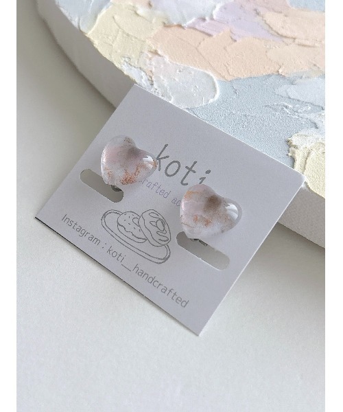 tone(トーン)の「【koti】Sulo mist heart イヤリング(MA)(イヤリング・レディース・ホワイト系1/ホワイト系2/パープル系1/ピンク系1・FREE)」の8枚目の写真