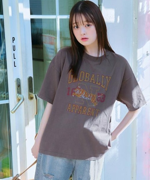 Belle Maison(ベルメゾン)の「【Papel lapiz(パペルラピス)】ヴィンテージライクルーズハーフスリーブTシャツ(Tシャツ/カットソー・キッズ・ブルー/チャコール・S/XS/M)」の2枚目の写真