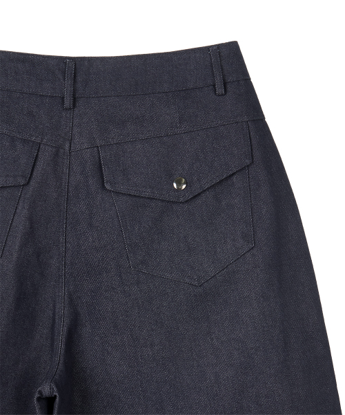 DANDEL(ダンデル)の「DD turn-up denim bermuda pants (INDIGO)(その他パンツ・レディース・その他・1/2)」の5枚目の写真
