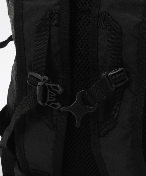 karrimor(カリマー)の「KARRIMOR / カリマー mars panel load 18(バックパック/リュック・メンズ・チャコールグレー/ブラック・FREE)」の11枚目の写真