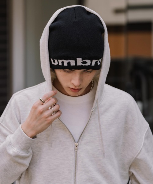 UMBRO(アンブロ)の「UMBRO アンブロ 別注コラボ 2WAYシングルニットワッチ ニットキャップ ビーニー(ニットキャップ/ビーニー・メンズ・チャコール/オフホワイト/ブラック・FREE)」の12枚目の写真