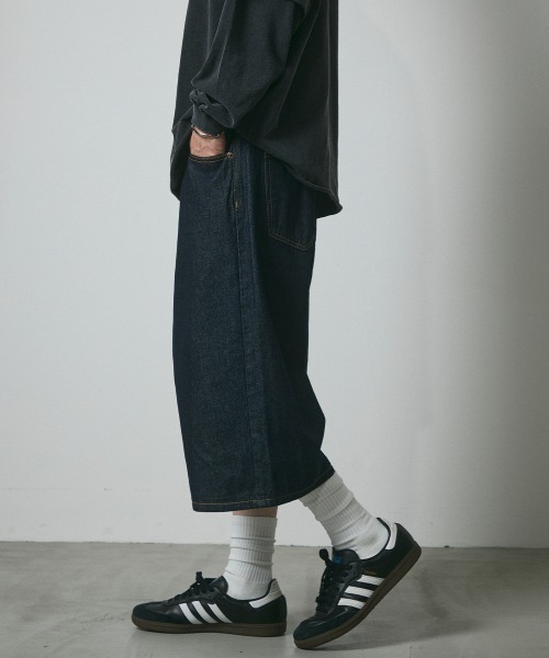 DAZE（デイズ）の「デニム ワイドハーフパンツ（デニムパンツ・メンズ・ブラック系/ダークブルー・SMALL/MEDIUM/LARGE/X-LARGE）」の6枚目の写真