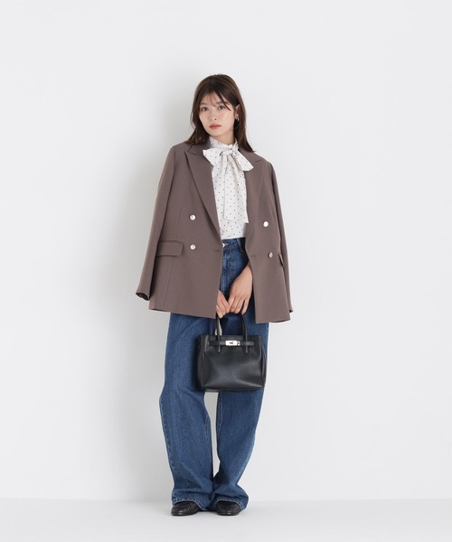 NATURAL BEAUTY BASIC(ナチュラルビューティーベーシック)の「リボンボウタイブラウス(シャツ/ブラウス・レディース・チャコールグレー/ライトグリーン/ベージュ系その他/ホワイト系その他・フリ-)」の7枚目の写真