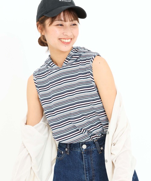 HEART MARKET(ハートマーケット)の「マルチボーダーフードノースリチュニック(Tシャツ/カットソー・レディース・ベージュ/サックスブルー/ピンク/イエロー/ネイビー・FREE)」の11枚目の写真