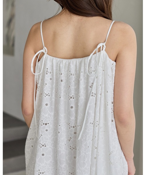 BIRTHDAY BASH（バースデイバッシュ）の「3WAY OFF SHOULDER STRAP LACE DRESS(3WAY オフショルダーストラップレースドレス)（ワンピース・レディース・サックスブルー/ブラック/ホワイト・S/M）」の9枚目の写真