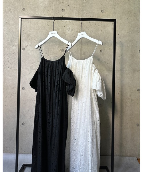 BIRTHDAY BASH（バースデイバッシュ）の「3WAY OFF SHOULDER STRAP LACE DRESS(3WAY オフショルダーストラップレースドレス)（ワンピース・レディース・サックスブルー/ブラック/ホワイト・S/M）」の20枚目の写真