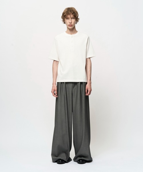 Juha（ユハ）の「HEAVY JERSEY HENLEY（Tシャツ/カットソー・メンズ・ブラック/ホワイト/ベージュ・4/3）」の5枚目の写真