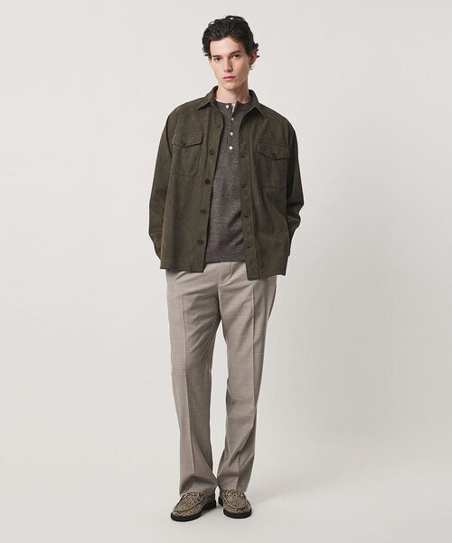 UNITED ARROWS（ユナイテッドアローズ）の「ワンフォーティ サテン モダンストレート スラックス（スラックス・メンズ・ベージュ/ダークグレー・M/S/L/XL）」の5枚目の写真