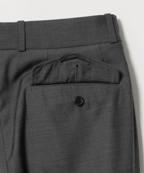 UNITED ARROWS（ユナイテッドアローズ）の「ワンフォーティ サテン モダンストレート スラックス（スラックス・メンズ・ベージュ/ダークグレー・M/S/L/XL）」の16枚目の写真