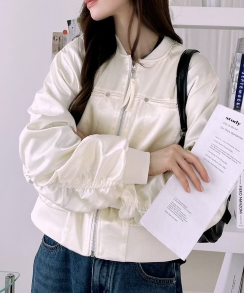 Ada.(エイダ)の「サテン MA-1 ブルゾン(ブルゾン・レディース・アイボリー/ブラック・FREE)」の13枚目の写真