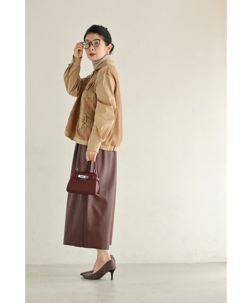 cawaii(カワイイ)の「ニットの立体花デコレーションシャツトップス(シャツ/ブラウス・レディース・ベージュ・FREE)」の4枚目の写真