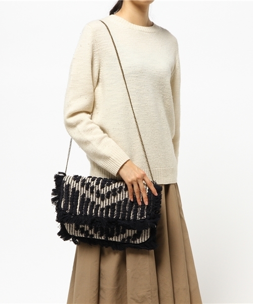 CAPRICIEUX LE'MAGE（カプリシューレマージュ）の「刺繍クラッチバック（ショルダーバッグ・レディース・ブラック・FREE）」の9枚目の写真