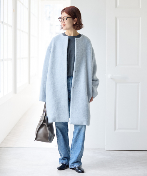 Spick & Span（スピックアンドスパン）の「ノーカラーコクーンシャギーコート（ノーカラーコート・レディース・ライトグレー/ブルー・38/36）」の4枚目の写真