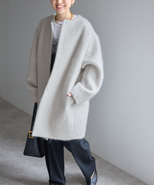 Spick & Span（スピックアンドスパン）の「ノーカラーコクーンシャギーコート（ノーカラーコート・レディース・ライトグレー/ブルー・38/36）」の6枚目の写真
