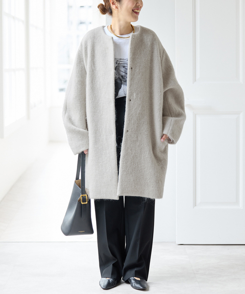 Spick & Span（スピックアンドスパン）の「ノーカラーコクーンシャギーコート（ノーカラーコート・レディース・ライトグレー/ブルー・38/36）」の9枚目の写真