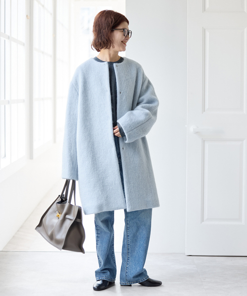 Spick & Span（スピックアンドスパン）の「ノーカラーコクーンシャギーコート（ノーカラーコート・レディース・ライトグレー/ブルー・38/36）」の15枚目の写真