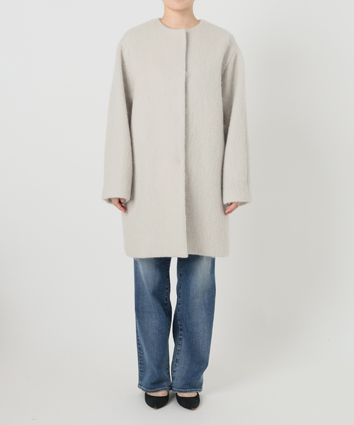 Spick & Span（スピックアンドスパン）の「ノーカラーコクーンシャギーコート（ノーカラーコート・レディース・ライトグレー/ブルー・38/36）」の17枚目の写真