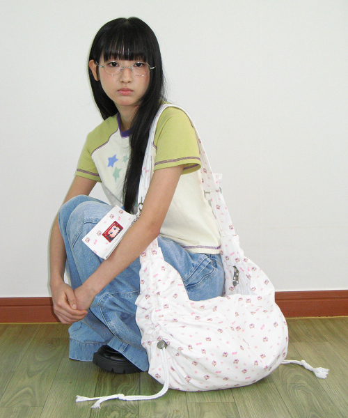 RONRON（ロンロン）の「BETTY BOOP PATTERN STRING CROSS BAG WHITE（ショルダーバッグ・レディース・その他・FREE）」の4枚目の写真