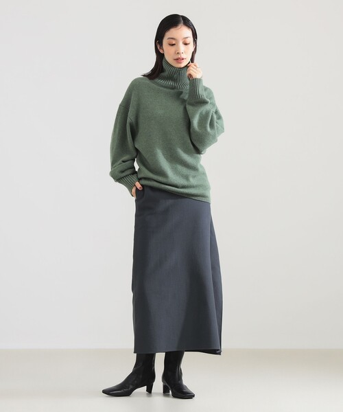 Demi-Luxe BEAMS（デミルクス ビームス）の「AK+1 / タートルネック ドルマン プルオーバー（ニット/セーター・レディース・ライトグレー/グリーン系その他・ONE SIZE）」の7枚目の写真