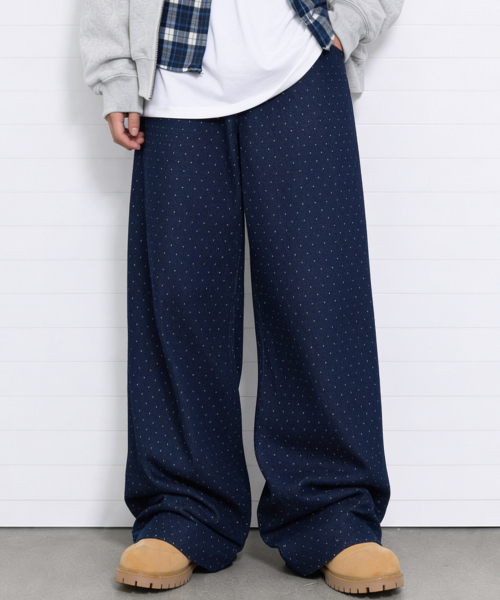 ARTISTWEAR(アーティストウェア)の「ドットワイドデニムパンツ(デニムパンツ・レディース・その他・SMALL/MEDIUM/LARGE/X-LARGE/XX-LARGE/XXX-LARGE)」の1枚目の写真