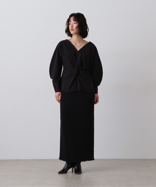 YLEVE(イレーヴ)の「YLEVE / OMI BLEACHED COTTON TWILL TWIST BLOUSE(シャツ/ブラウス・レディース・ベージュ/ブラック・0/1)」の17枚目の写真