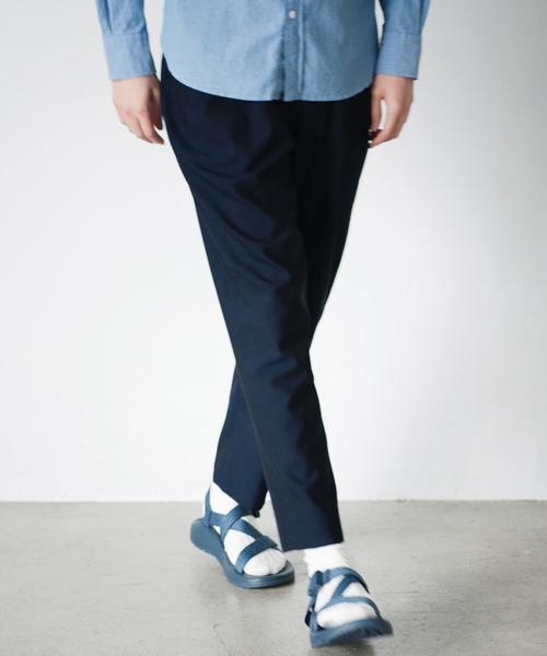 green label relaxing(グリーンレーベルリラクシング)の「KC ウォッシャブル/TRO 2P/テーパード ユーティリティーパンツ 9L◆(その他パンツ・メンズ・ネイビー/グレー/ブラック・LARGE/X-LARGE/MEDIUM/SMALL)」の3枚目の写真