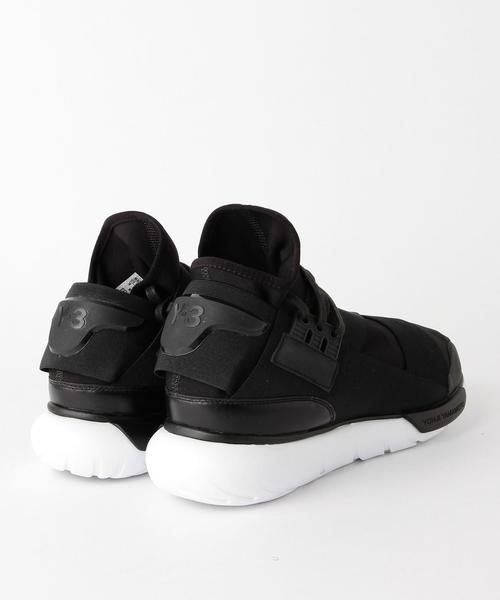 Y-3（ワイスリー）の「Y-3（ワイスリー）QASA HIGH■■■（スニーカー・メンズ・ホワイト/ブラック・10/8h/9/9h）」の6枚目の写真