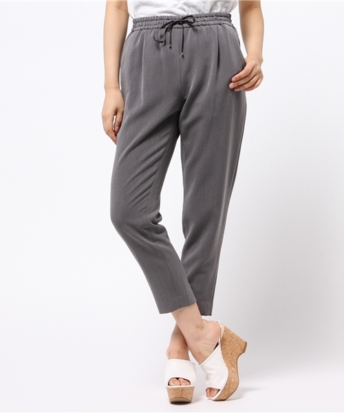 NATURAL BEAUTY BASIC(ナチュラルビューティーベーシック)の「ジョギパンツ(その他パンツ・レディース・ブラック/グレー・SMALL/MEDIUM/X-SMALL)」の11枚目の写真