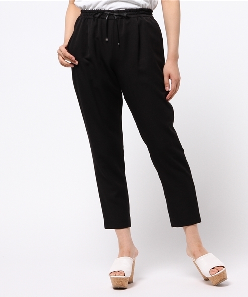 NATURAL BEAUTY BASIC(ナチュラルビューティーベーシック)の「ジョギパンツ(その他パンツ・レディース・ブラック/グレー・SMALL/MEDIUM/X-SMALL)」の12枚目の写真