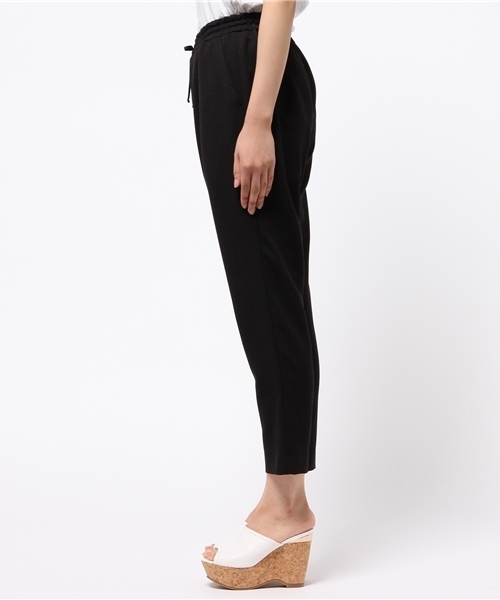NATURAL BEAUTY BASIC(ナチュラルビューティーベーシック)の「ジョギパンツ(その他パンツ・レディース・ブラック/グレー・SMALL/MEDIUM/X-SMALL)」の4枚目の写真