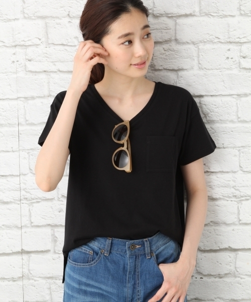 LEPSIM(レプシィム)の「アディコットポケットVネックTシャツSS 741827(Tシャツ/カットソー・レディース・ブラウン/ブラック/オフホワイト/トップグレー・LARGE/MEDIUM)」の3枚目の写真