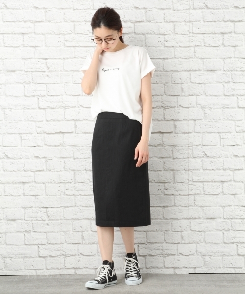 LEPSIM(レプシィム)の「ロゴシシュウヘンケイT/SS 749494(Tシャツ/カットソー・レディース・オフホワイト/トップグレー/ブラック・FREE)」の4枚目の写真