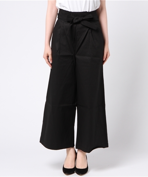 Re:EDIT（リエディ）の「[シンプルな美シルエパンツは大人コーデの強い味方]ベルテッドコットンツイルワイドパンツボトムス/パンツ/ワイドパンツ・ガウチョパンツ[リエディ]（その他パンツ・レディース・ブルー/ブラウン/ベージュ/プラム/ブラック/カーキ/マスタード・MEDIUM/SMALL/LARGE）」の8枚目の写真