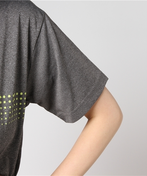 GRANDE FOOTBALL PRODUCTS(グランデフットボールプロダクツ)の「【GRANDE】HYPER DOT DRY MESH T(Tシャツ/カットソー・レディース・グレー/ピンク/イエロー/レッド・L/M/XL/S)」の9枚目の写真