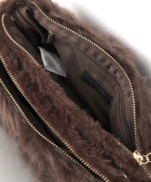 A part by(アパートバイ)の「FファースクエアBAG 770994 (ショルダーバッグ・レディース・ブラウン/レッド・FREE)」の5枚目の写真