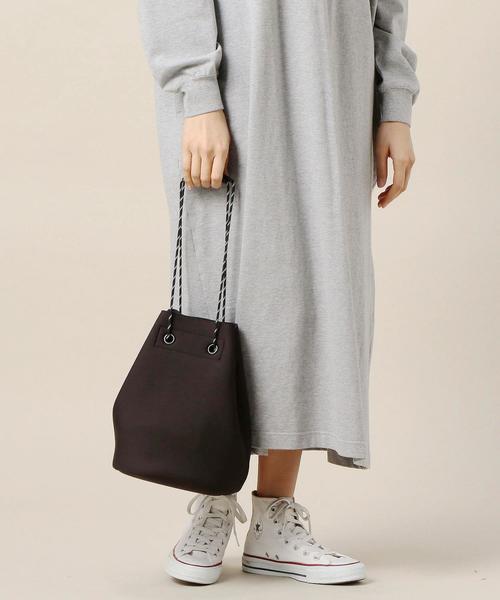 BEAUTY&YOUTH UNITED ARROWS（ビューティーアンドユースユナイテッドアローズ）の「BY カラ―ドローストバッグ о（ショルダーバッグ・レディース・イエロー/ブラック/ベージュ/オリーブ・FREE）」の12枚目の写真