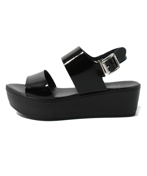 Kastane（カスタネ）の「ENARGIE（サンダル・レディース・ホワイト/ブラック・36/37/38）」の3枚目の写真