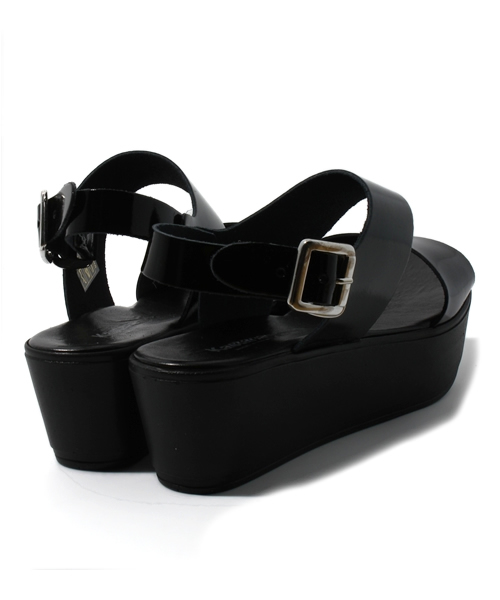 Kastane（カスタネ）の「ENARGIE（サンダル・レディース・ホワイト/ブラック・36/37/38）」の7枚目の写真