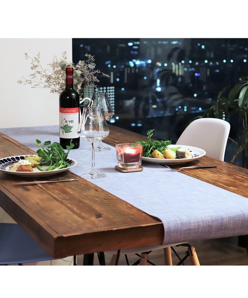 Jubilee(ジュビリー)の「撥水PVC テーブルランナー(ランチョンマット/テーブルウェア・レディース・ブラック/ブラウン/ホワイト/ベージュ/シルバー/ゴールド/ブラック系その他/ブラウン系その他/ブルー系その他/シルバー系その他/ブラック×シルバー/ブラック系その他2/ブロンズ/ピンク/イエロー/ブルー/マルチ/ブルー系その他2・FREE)」の9枚目の写真