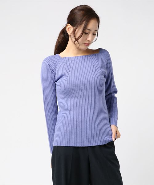 Tiara（ティアラ）の「スクエアネックリブニット（ニット/セーター・レディース・オレンジ/ラベンダー/キャメル/ネイビー・FREE）」の6枚目の写真