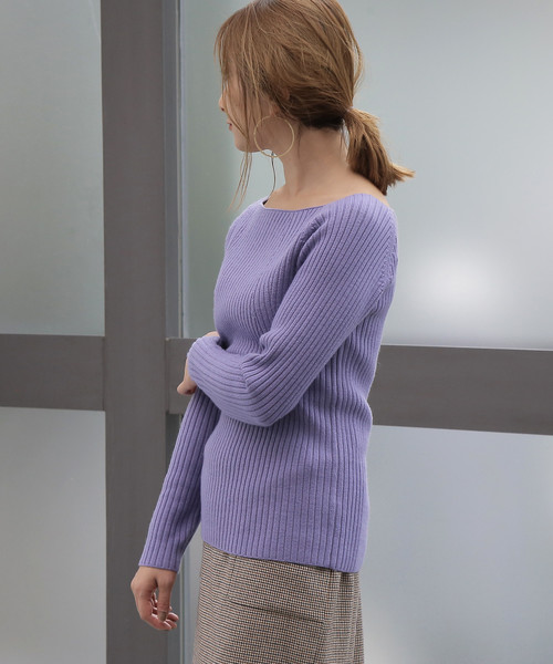 Tiara（ティアラ）の「スクエアネックリブニット（ニット/セーター・レディース・オレンジ/ラベンダー/キャメル/ネイビー・FREE）」の13枚目の写真