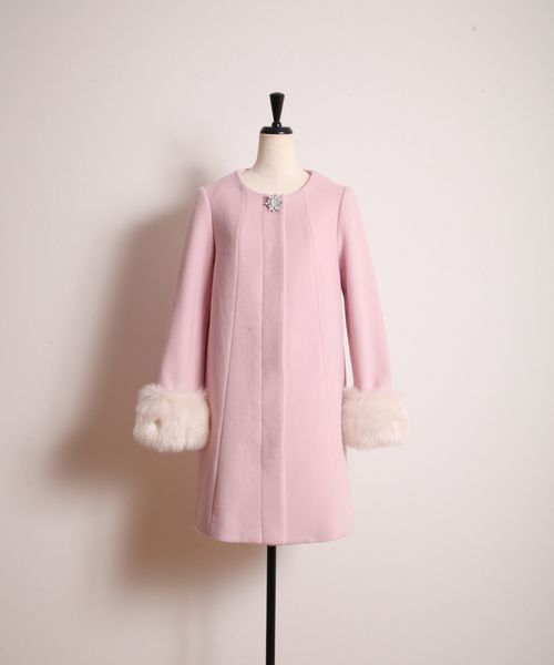 極美品　ビッコーネ　ウール100 ノーカラーコート　ピンク　38 ブローチ ノエラ NOELA 2WAYカラーウールトレンチコート （ピンク） -靴