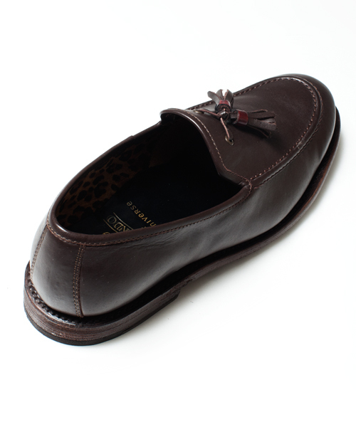 NANO universe(ナノユニバース)の「CAMINANDO(カミナンド)/ 別注TASSEL LOAFER(ドレスシューズ・メンズ・ブラック/ブラウン・7/8/9)」の6枚目の写真