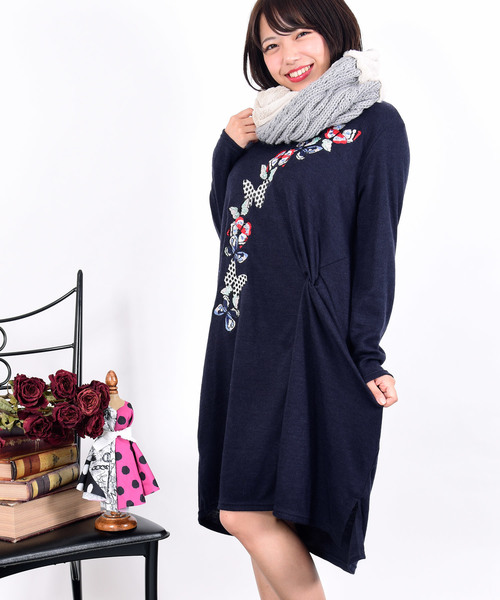 Scolar スカラー の 蝶刺繍ニットソーワンピース ワンピース Wear