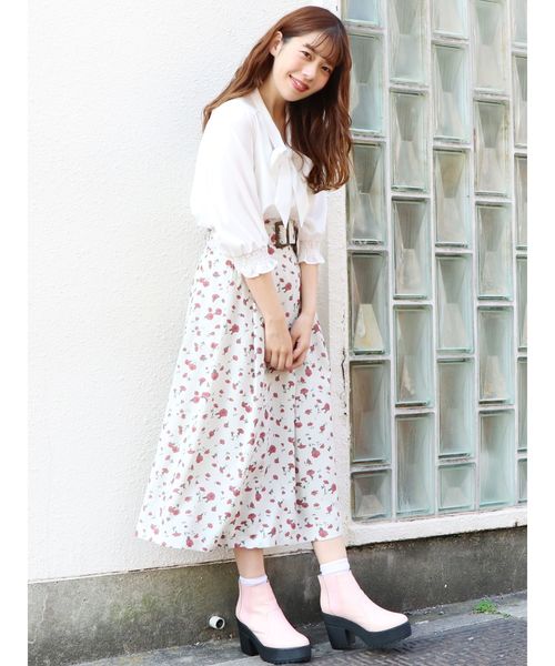 dazzlin（ダズリン）の「サイドゴアブーツ（ブーツ・レディース・ピンク/アイボリー・SMALL/MEDIUM/LARGE）」の6枚目の写真