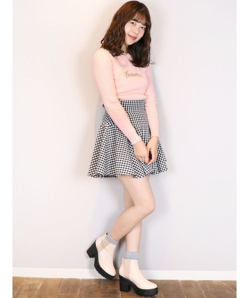 dazzlin（ダズリン）の「サイドゴアブーツ（ブーツ・レディース・ピンク/アイボリー・SMALL/MEDIUM/LARGE）」の7枚目の写真