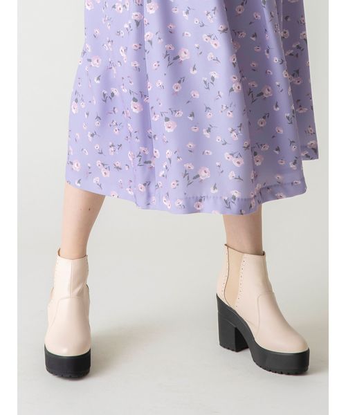 dazzlin（ダズリン）の「サイドゴアブーツ（ブーツ・レディース・ピンク/アイボリー・SMALL/MEDIUM/LARGE）」の17枚目の写真