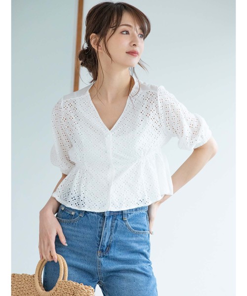 fifth（フィフス）の「バックシャンコットンレースブラウス（シャツ/ブラウス・レディース・ホワイト/イエロー/スモークピンク・MEDIUM）」の2枚目の写真