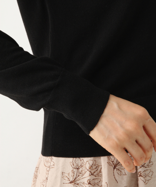 A part by（アパートバイ）の「14GPoRyCuクルーカーディガン　845795（カーディガン/ボレロ・レディース・ホワイト/ブラック/ブラウン・FREE）」の7枚目の写真